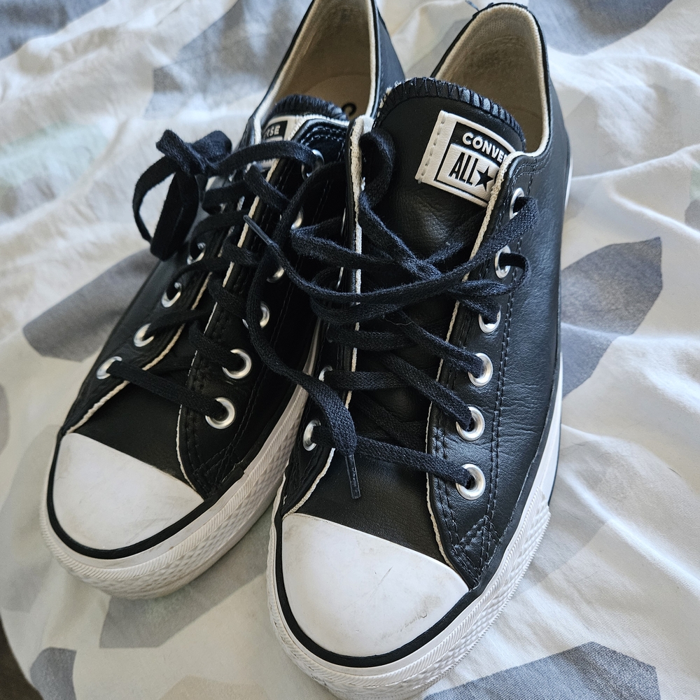 Converse Black and White Leather Sneakers Size 7US